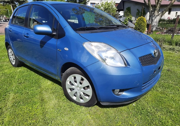 Toyota Yaris cena 16900 przebieg: 118000, rok produkcji 2008 z Dobra małe 37